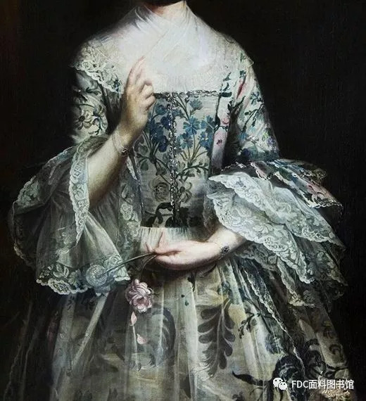 欧洲中世纪服饰 | 精美华丽的洛可可风格