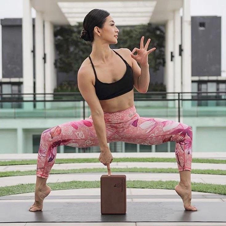 臀大肌怎么练?除了船式,还有很多隐藏的体式可以发掘