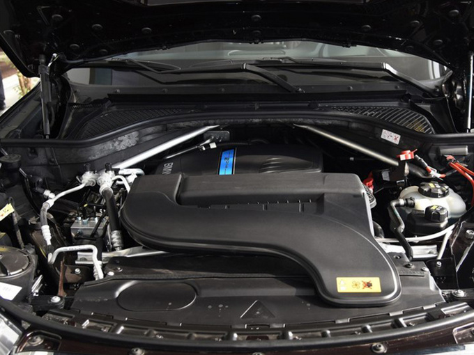 配6缸发动机 纯电续航增长 宝马推全新X5混动版-图7