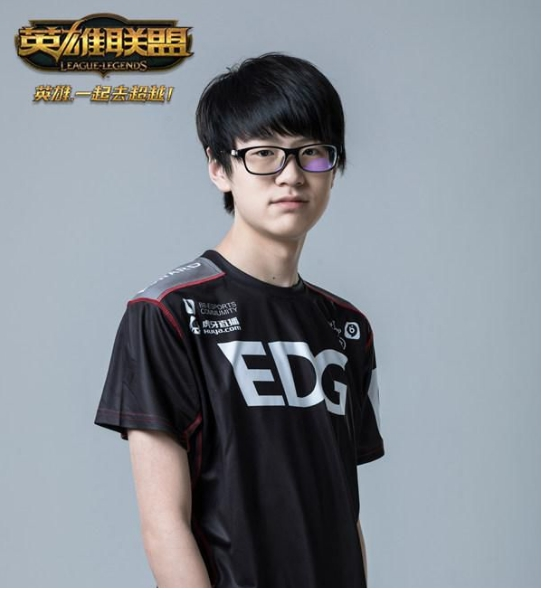 Meiko飘了吗?亚运会冠军选手LPL比赛0杀5死