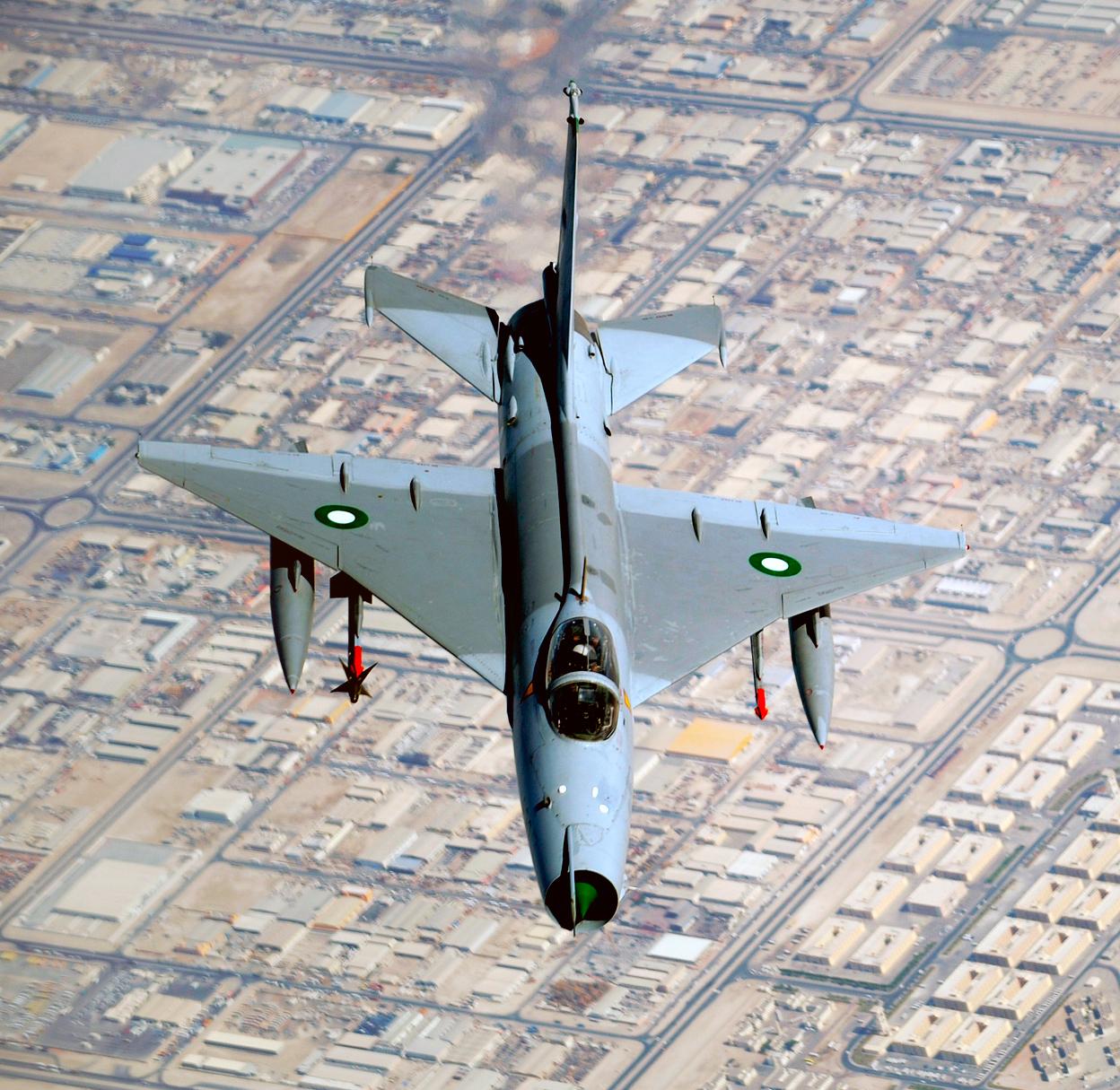 Chengdu_F-7_Pakistani_Air_Force_(cropped)