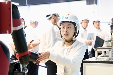 碧桂园进军智能制造领域，首项目广东机器人谷签约落地