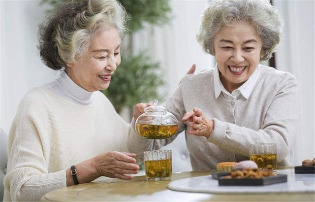 脚上出现5个“症状”,别大意,说明糖尿病已经来“报到”!