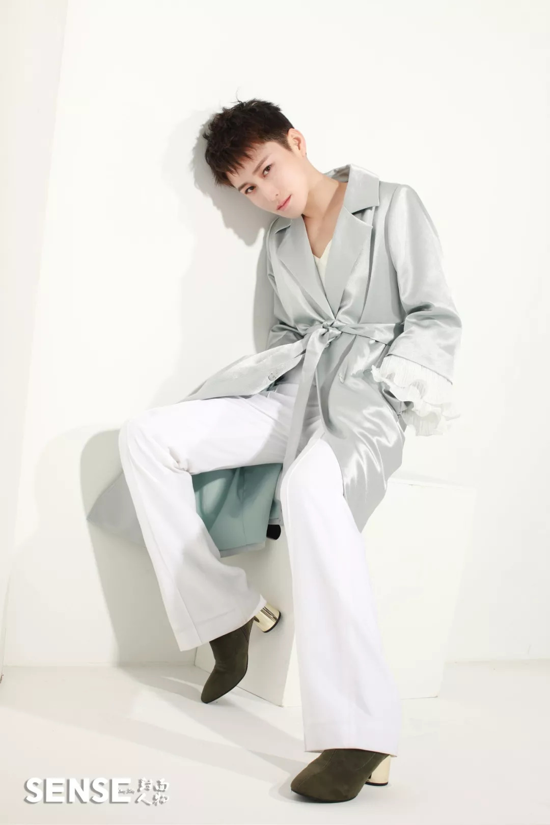 SENSE x 蒋璐霞 | 中国人血气方刚下的是柔情