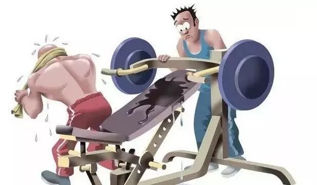 用电吹风吹菊花,健身房奇葩你遇见多少?