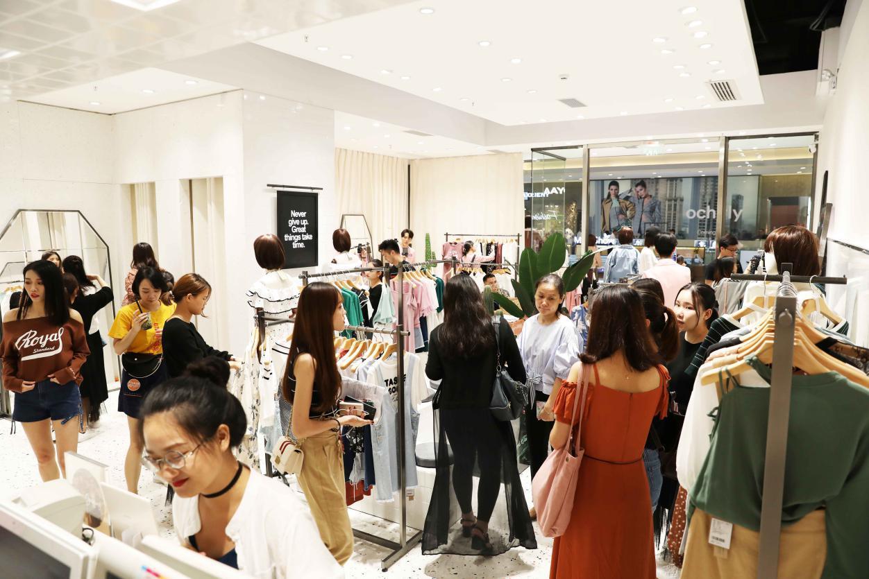 BANANA BABY深圳海岸城新店盛大开业,玩出