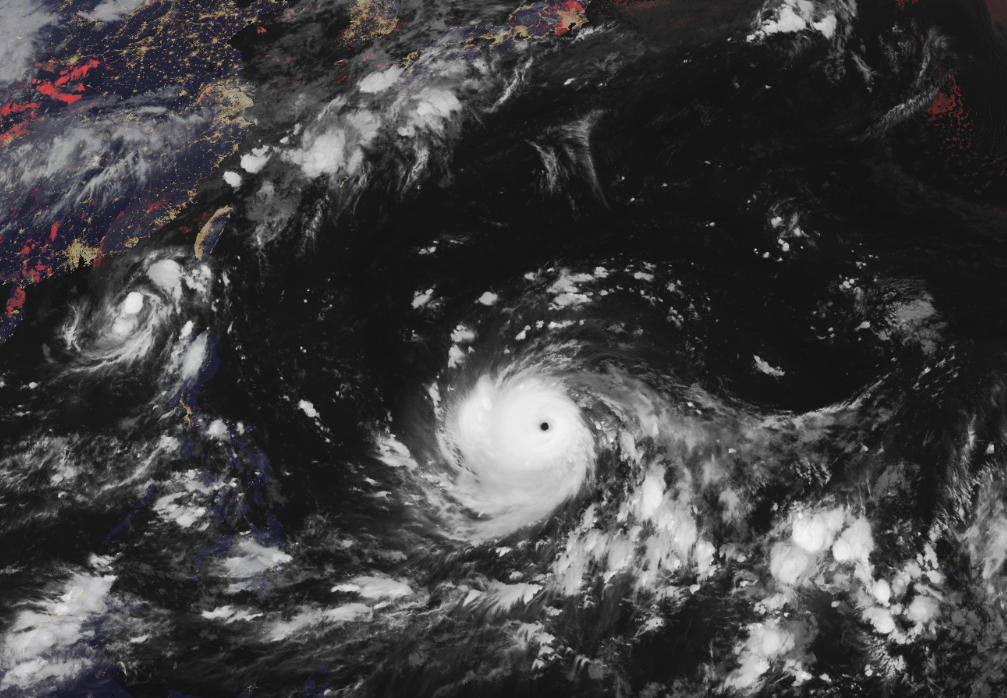 台风“山竹”风力超17级 或将成2018“风王”