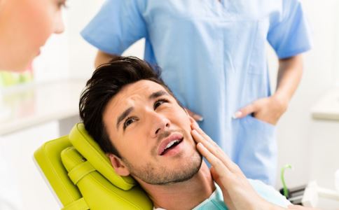 高晓松拔智齿丁香医生补刀 智齿不疼需要拔吗