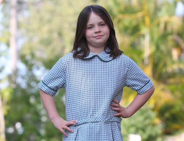 为土著权益发声 9岁澳大利亚女孩奏国歌时拒绝站立