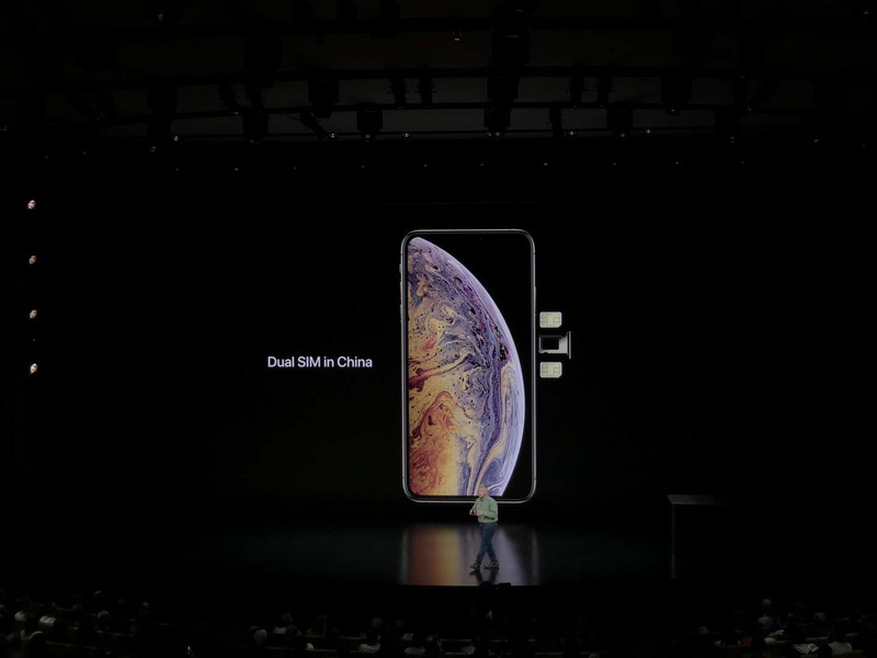 最前线 | 苹果发布三款新iPhone,中国特供的双卡