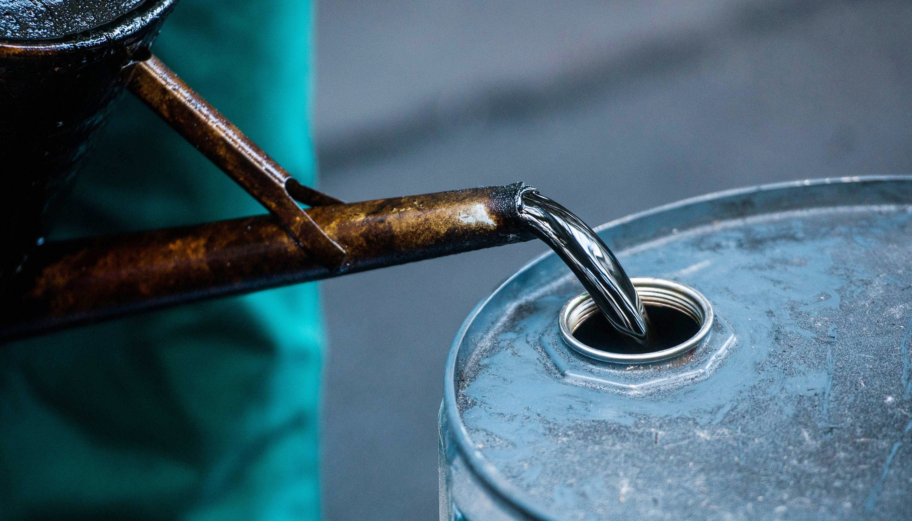 为借钱,委内瑞拉宣布加大对华出口原油!却可能