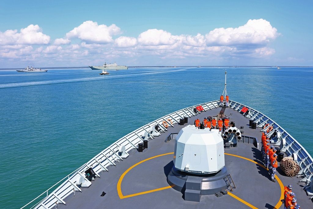 海军黄山舰圆满完成多国海军联合演习任务启程回国
