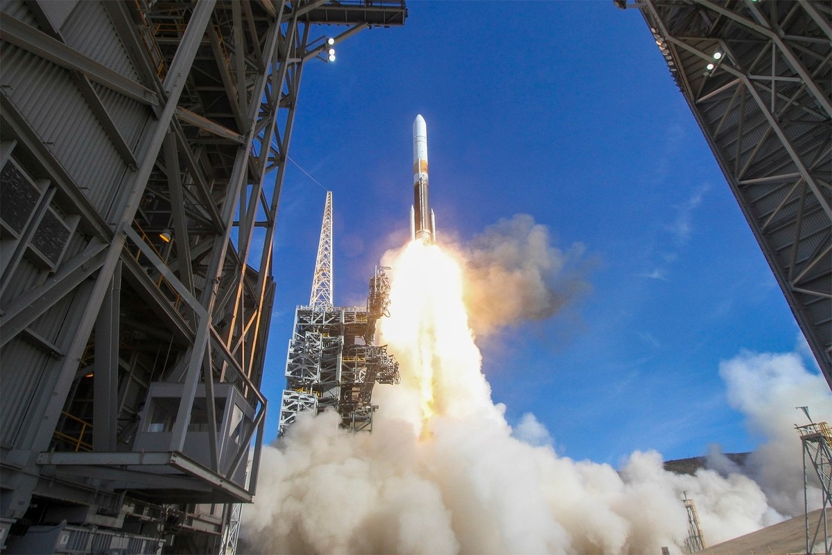 美空军部长称未来5年内组建太空部队的费用将达到130亿美元