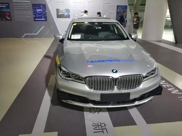 沪智能网联汽车开放测试道路扩围至42.8公里
