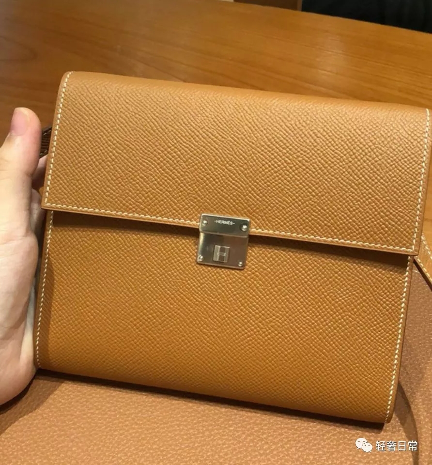 Hermes看多了Birkin Kelly 来看看Clic吧