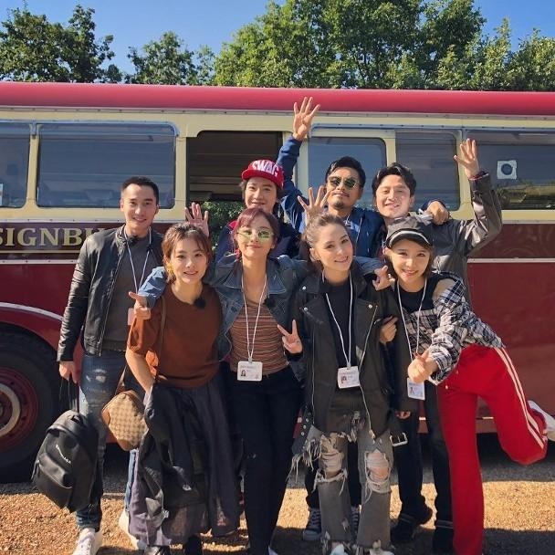 阿娇宣布喜讯,与丈夫一起参加爸妈学前班,网