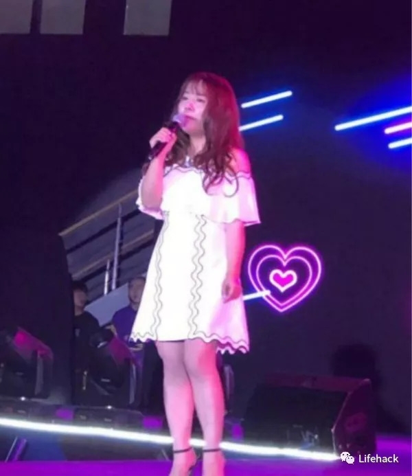 咪蒙P图前 vs P图后,这画风.