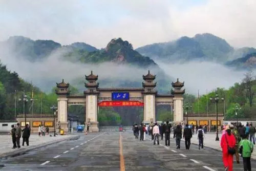 千山在哪里 千山开放时间 千山怎么去 千山门票多少钱