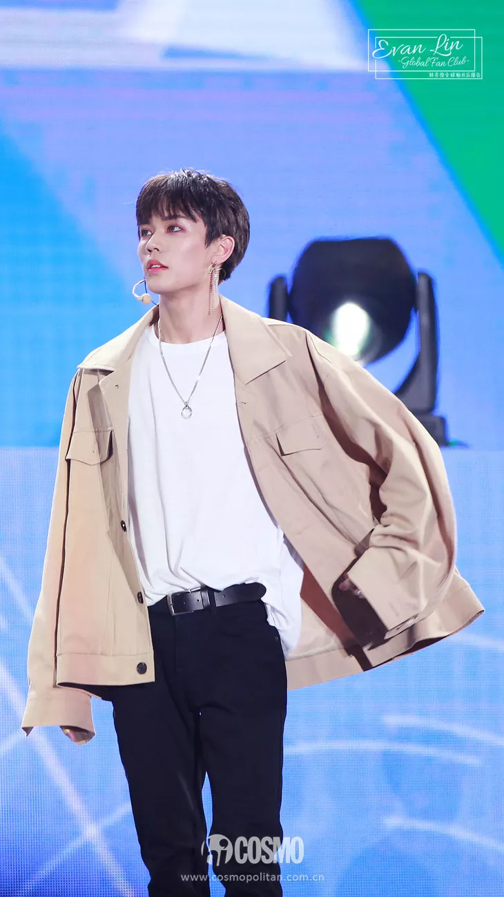 COSMO任意门 | “制霸少年”林彦俊的异想世界