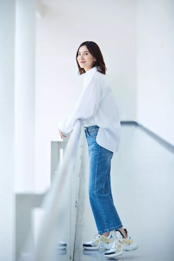 衬衫+九分裤=今秋最美显高穿搭!