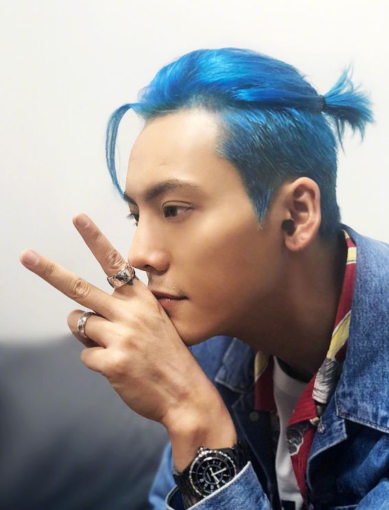 刘恺威又被离婚,经纪公司实力否认