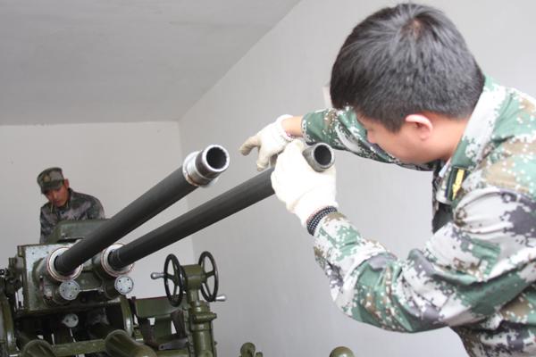 省军区司令员管辖多少军队