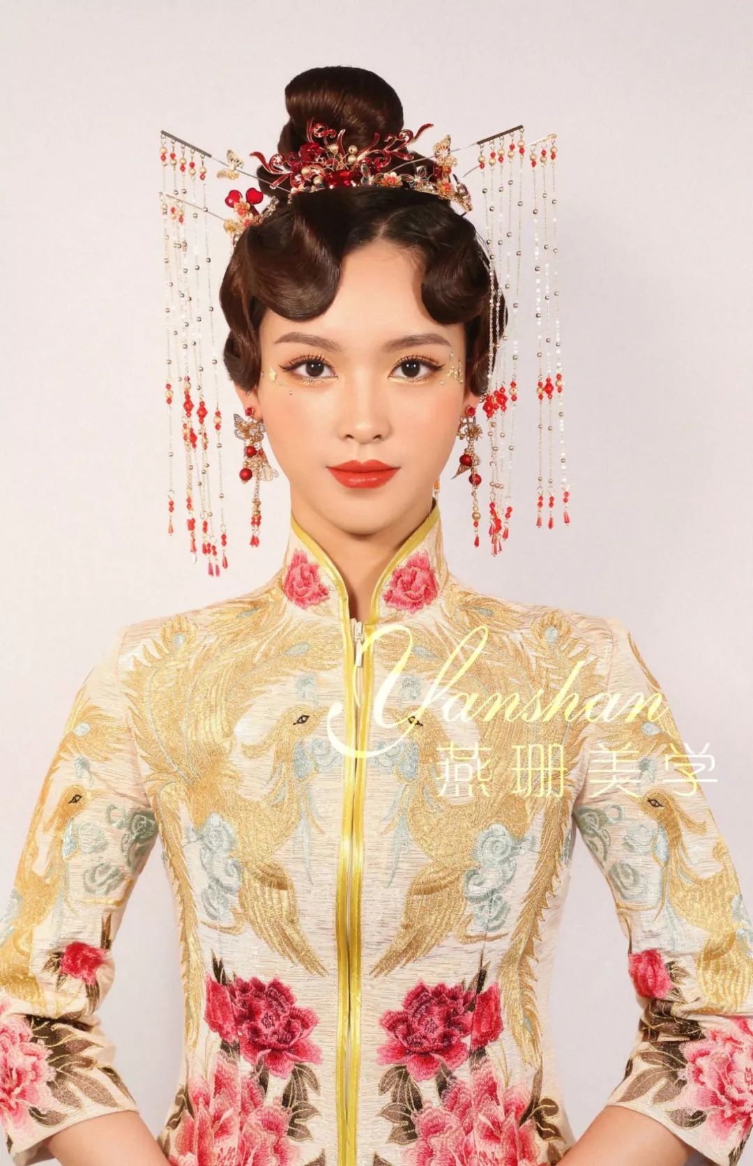 六大新娘造型风格,韩系减龄~日系鲜花~水波纹~抽丝造型~中式复古