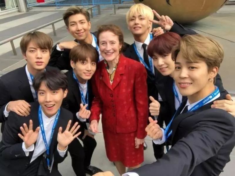 超强大！防弹少年团亮相联合国大会RM7分钟全英文演讲！ARMY：在新闻里追星