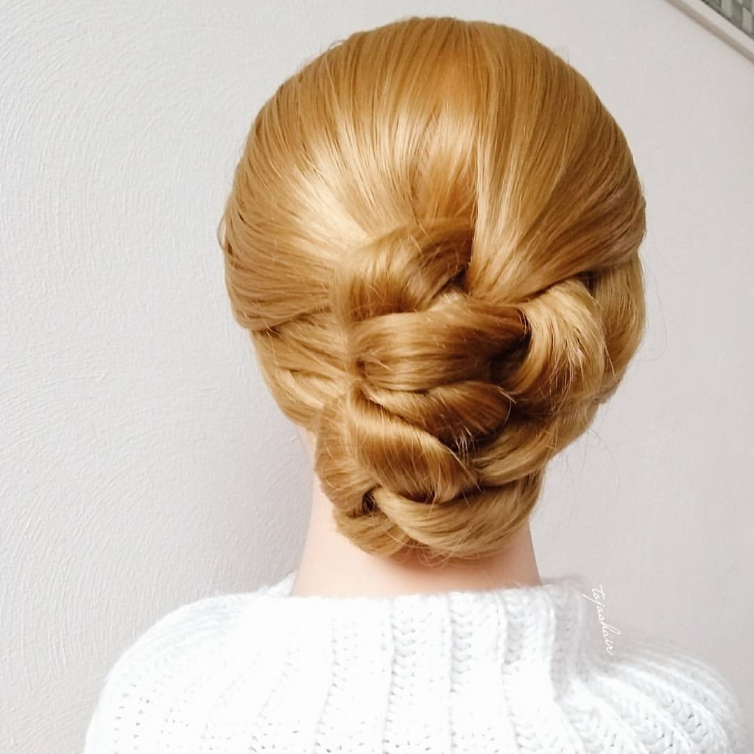 端庄又优雅的编发发型,秋天发型这样盘起来最美