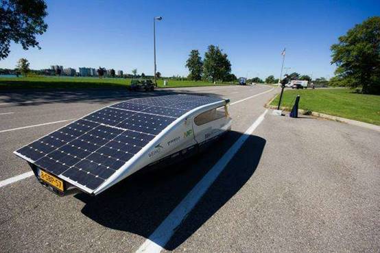新能源电动汽车如果和太阳能相比会有什么优缺