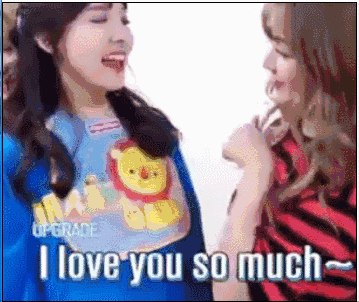 满分也是可以给的~ 作为女生也很想让这么可爱的妹子靠肩膀啊