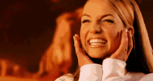 ></p></a> 正文   超长曲线截骨技术是曲线截图,一方面可以截掉肥大的下颌还可