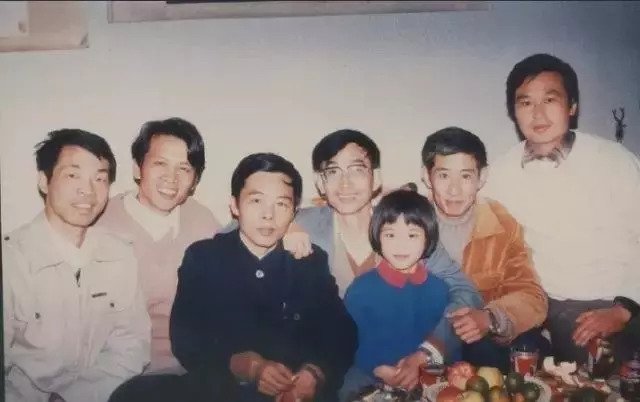 她一脱成名,曾遭封杀,还被预言没人敢要,如今登顶影后实力打脸