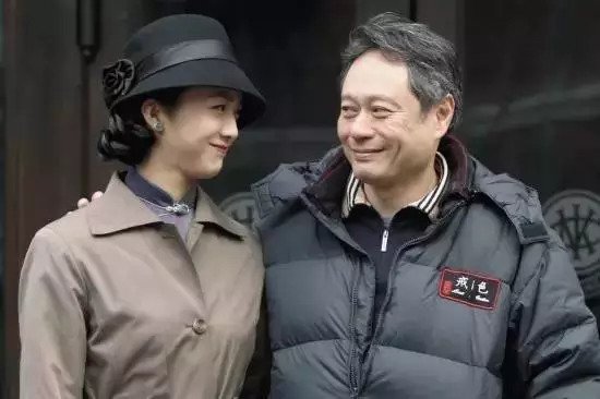 她一脱成名,曾遭封杀,还被预言没人敢要,如今登顶影后实力打脸