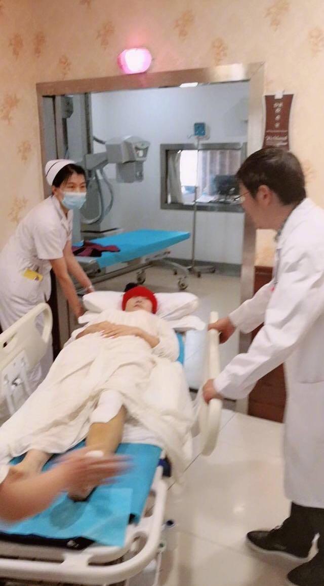 杨丽萍内衣裤助理洗，而她徒弟生活不能自理，一直靠学生家长照顾