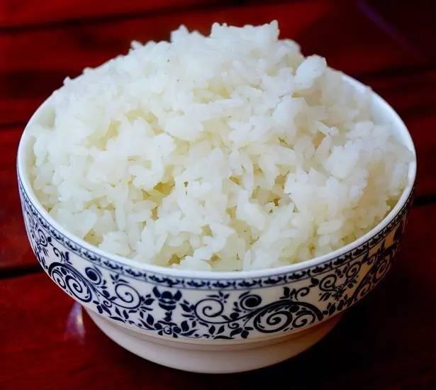 据营养学家 研究,常吃茶水煮的米饭,可以防治五种疾病.