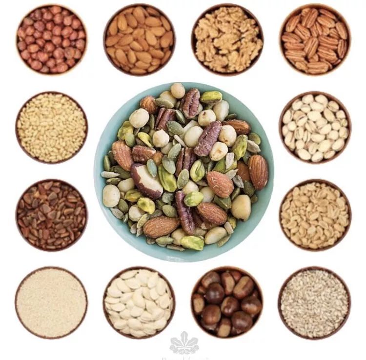 一碗坚果满溢的麦片,能吃到大颗香脆夏威夷果