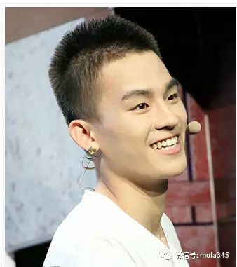 欧豪帅气子弹头式短寸发型,喜欢清爽的男生值