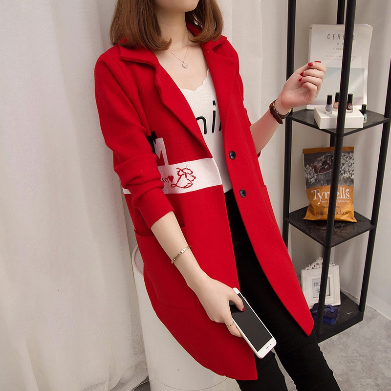 发工资必买,这几款新上毛呢外套配小脚裤,羽绒