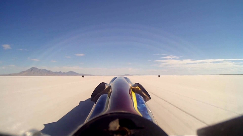 地表最强速度之王诞生 和客机巡航速度一样