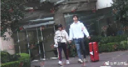 阚清子爆新恋情:老娘貌美如花,凭什么给前任守寡?