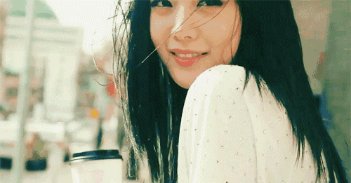 壁纸 剧照 视频截图 500_261 gif 动态图 动图