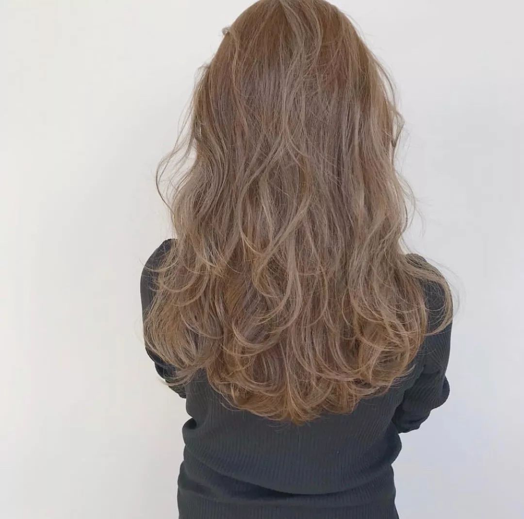 天啊!奶茶棕是什么神仙发色啊!太太太太美了吧