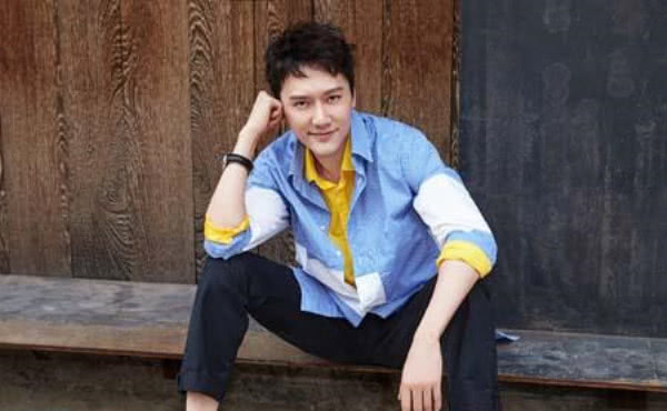 冯绍峰家境是真的吗,都说他是富二代,其实早就