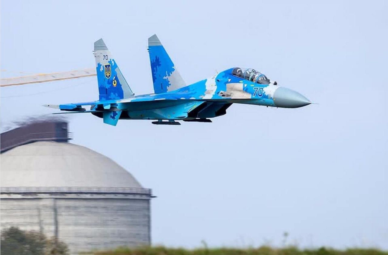 乌克兰坠机事件谍影重重：美军飞行员为何登上苏-27战机？