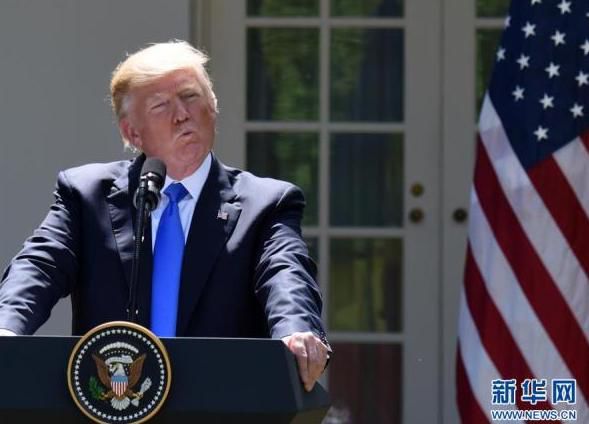 为党派站台的美国媒体该从客观中立的神坛上