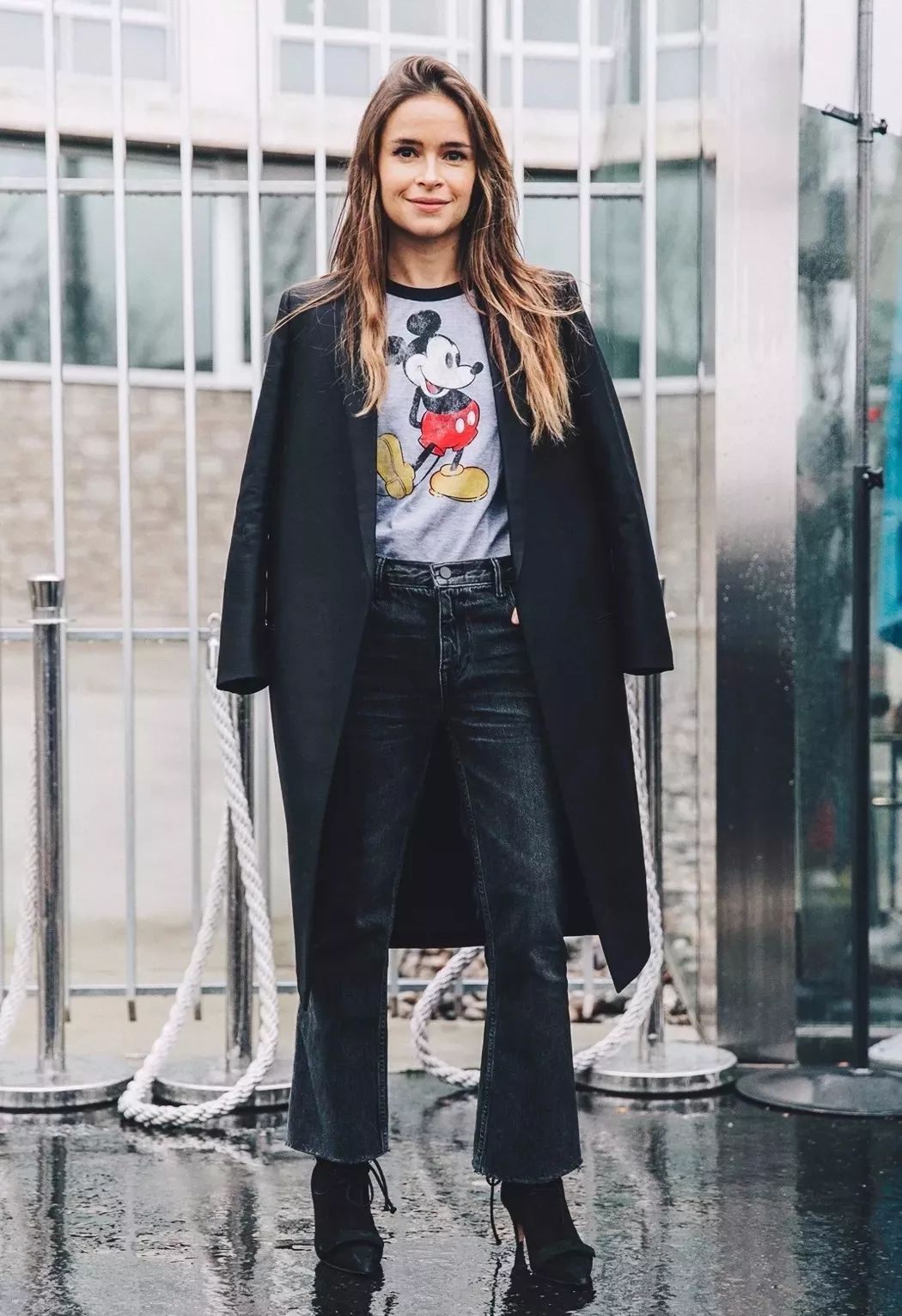 天凉就不要再露脚踝了,秋冬应该穿上一条这样