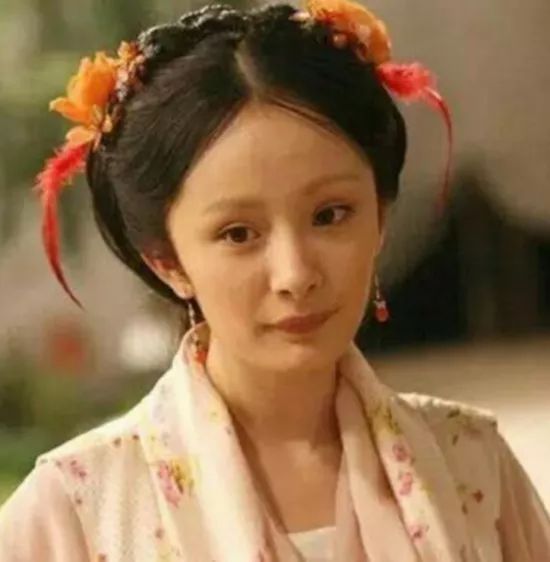 杨幂、赵丽颖为她做配,却曾沦落到每月几百块