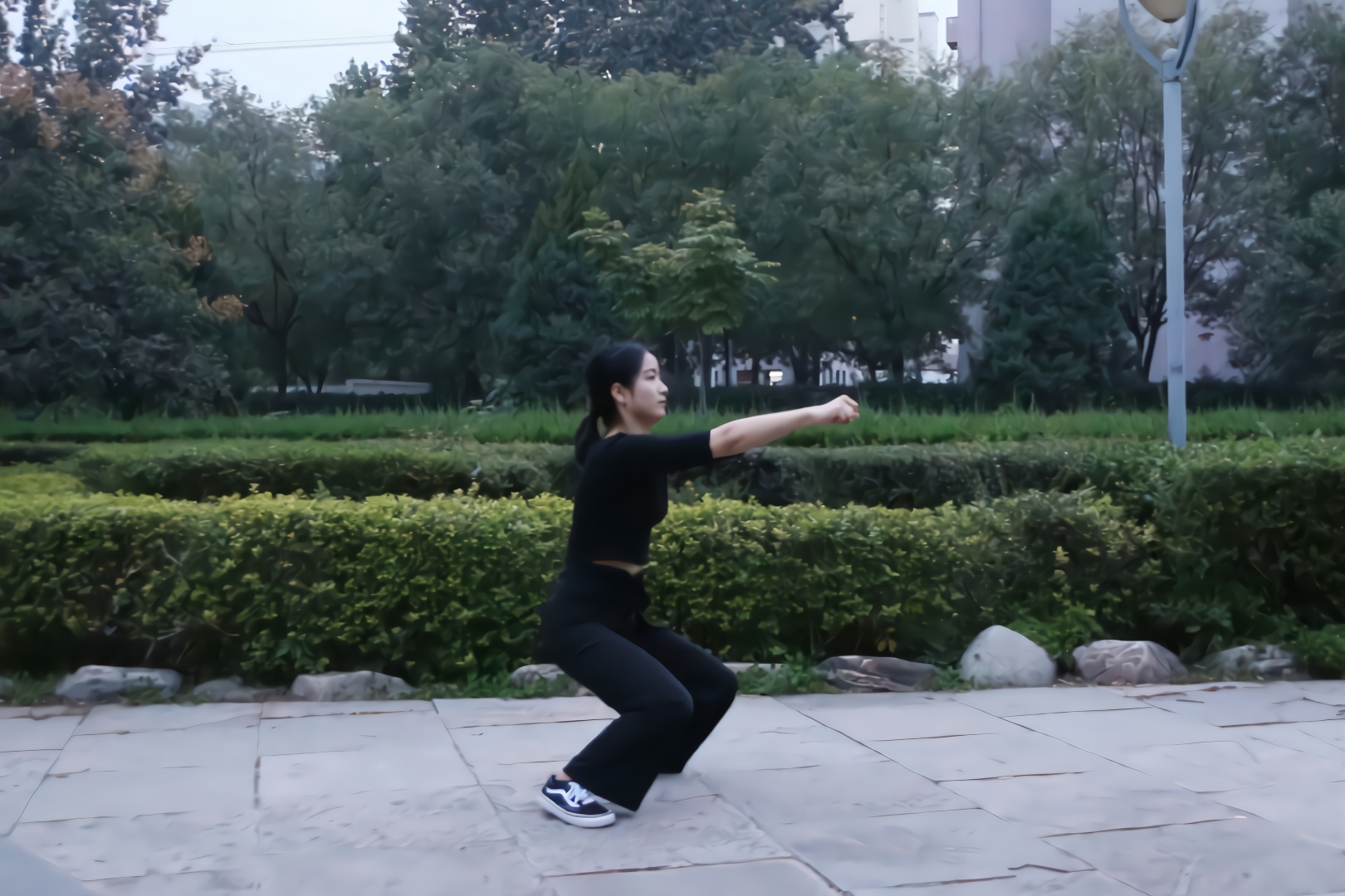 动作:v动作全身瘦脸,每天坚持3分钟,10天瘦视频,主要胶囊和瘦肚子能妇针舒吗黄金打炎瘦腿吃图片