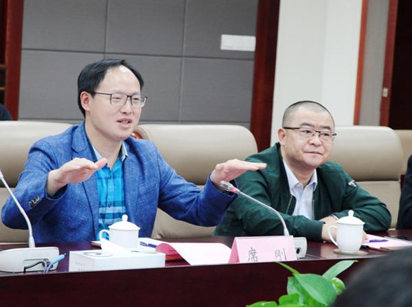 新希望乳业与江南大学签订战略合作协议